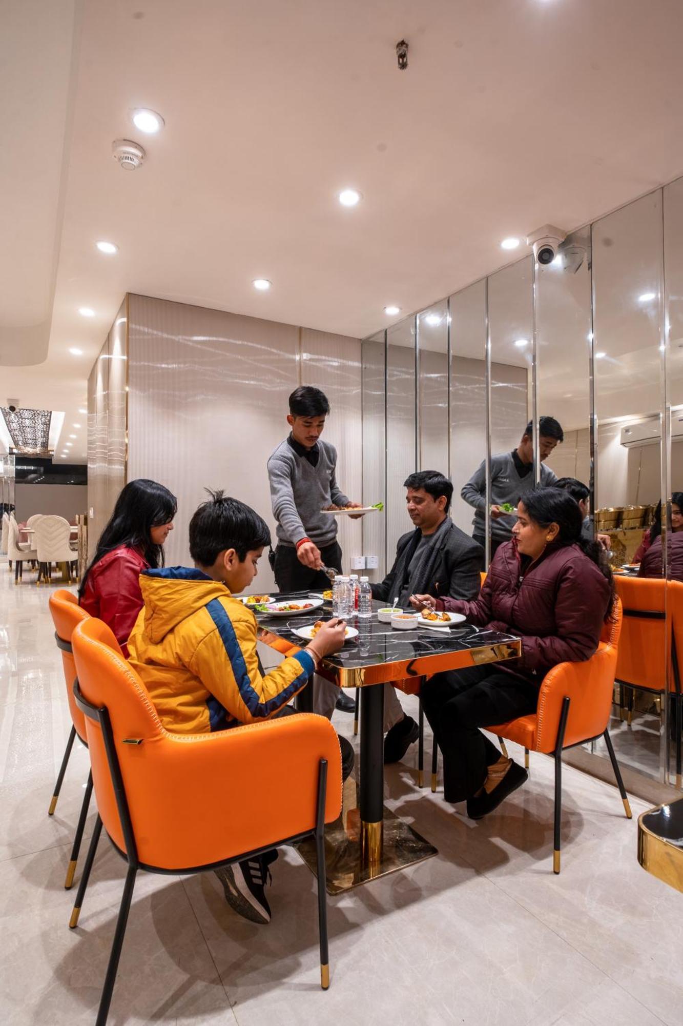 Hotel Ginger Palace Delhi Airport Νέο Δελχί Εξωτερικό φωτογραφία