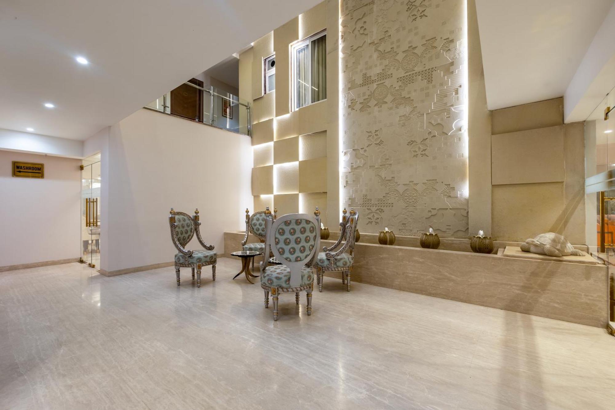 Hotel Ginger Palace Delhi Airport Νέο Δελχί Εξωτερικό φωτογραφία