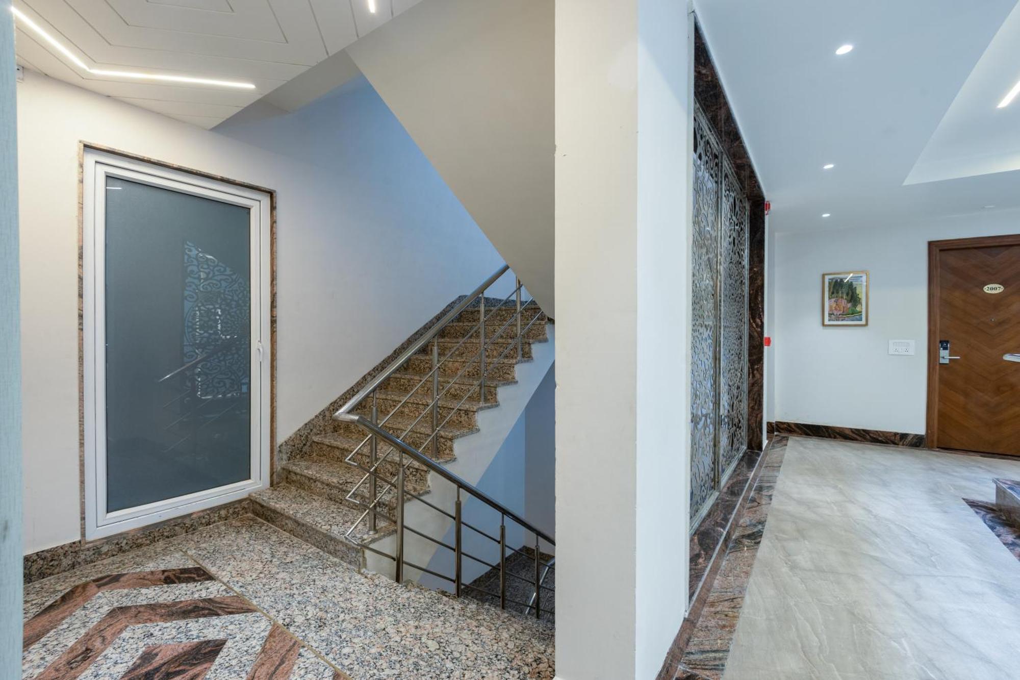 Hotel Ginger Palace Delhi Airport Νέο Δελχί Εξωτερικό φωτογραφία